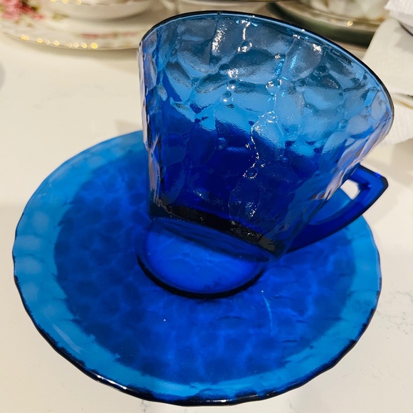 Vintage cobalt blue glass tea/coffee cup and saucer - Picture 2 of 2